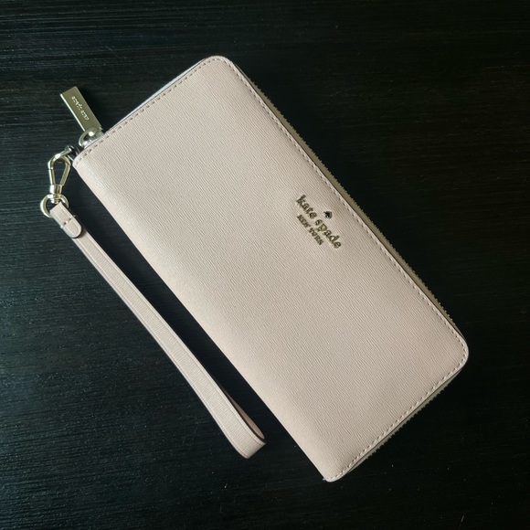 Light pink Kate spade wallet - Picture 1 of 6